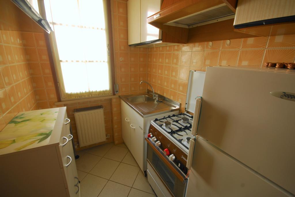 Villa Clara Lignano Sabbiadoro Buitenkant foto