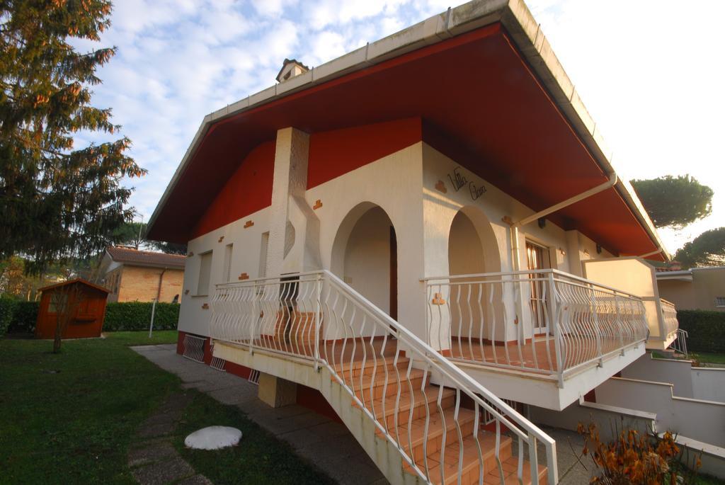 Villa Clara Lignano Sabbiadoro Buitenkant foto